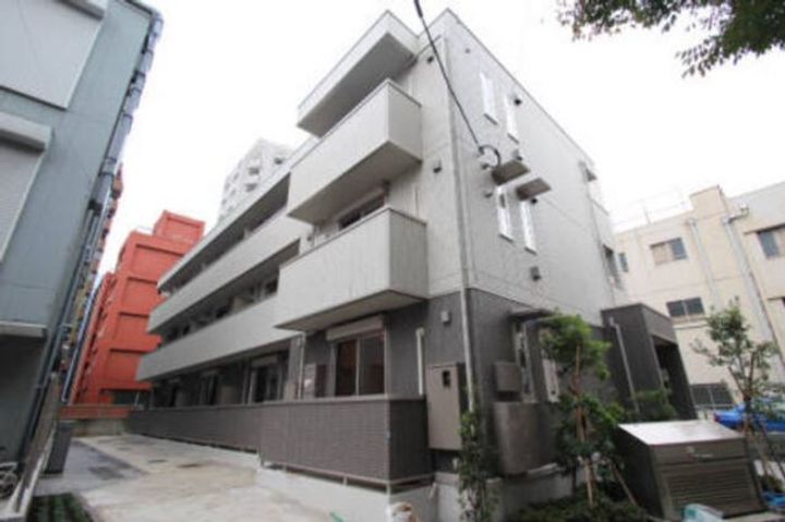 グラディート高田馬場の外観