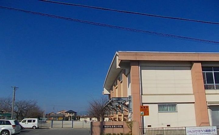 コートハウス安塚の周辺