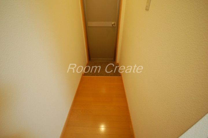 ひかり・BLDの玄関