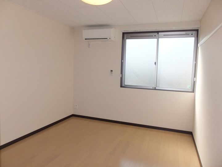 愛知県名古屋市緑区水広1(アパート)の賃貸物件の居間