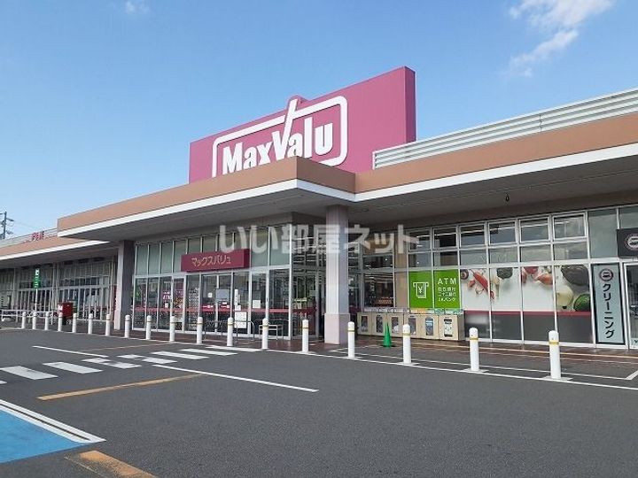 デーア・パラッツオの周辺