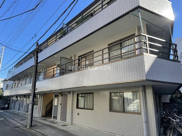 サンコーポ向河原の外観
