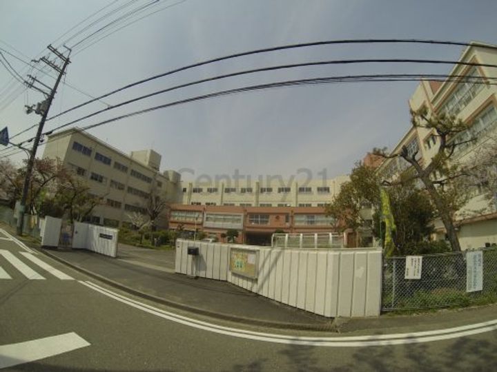 アルビス寺本4号棟の周辺