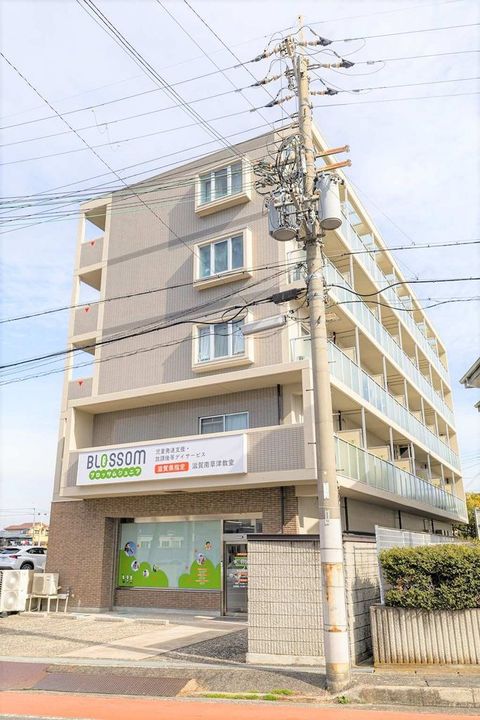 ヴィヴァーチェ南笠の外観