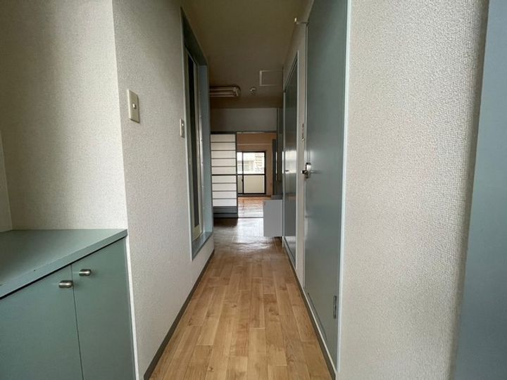 カーサ楠木の玄関