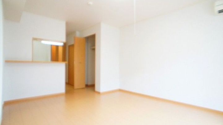 フィオーレBの居間