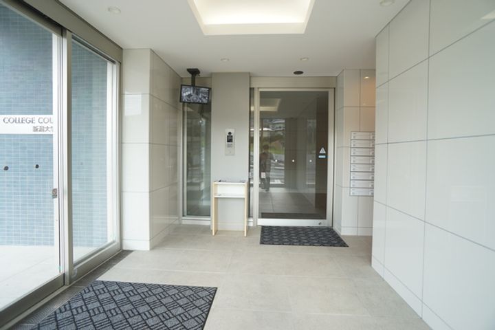 カレッジコート新潟大学前の地図