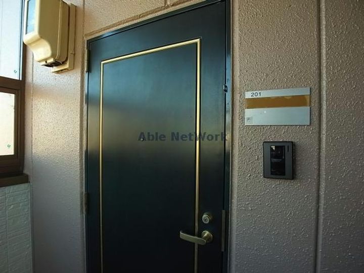 岐阜県羽島郡岐南町下印食1(マンション)の賃貸物件の玄関