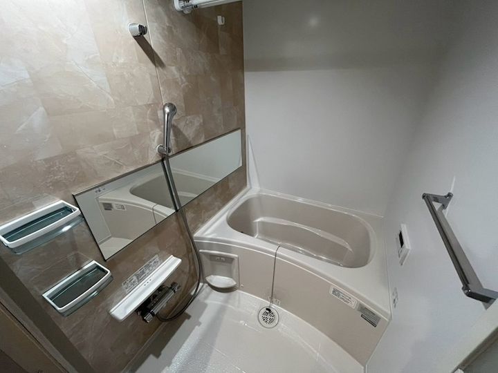 神奈川県藤沢市鵠沼神明2(マンション)の賃貸物件の風呂