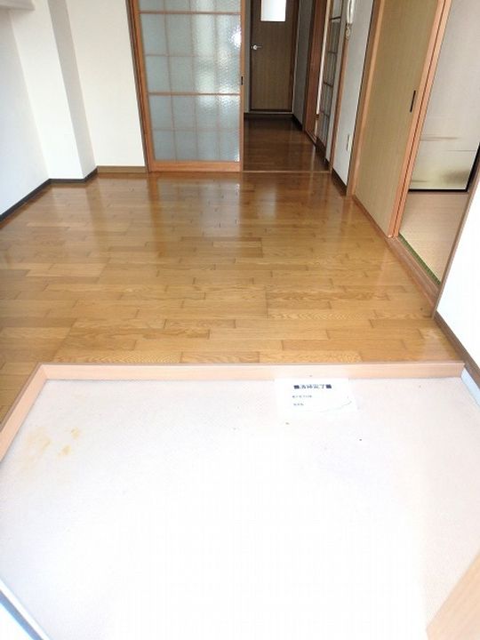 ぶるうぱいんの玄関