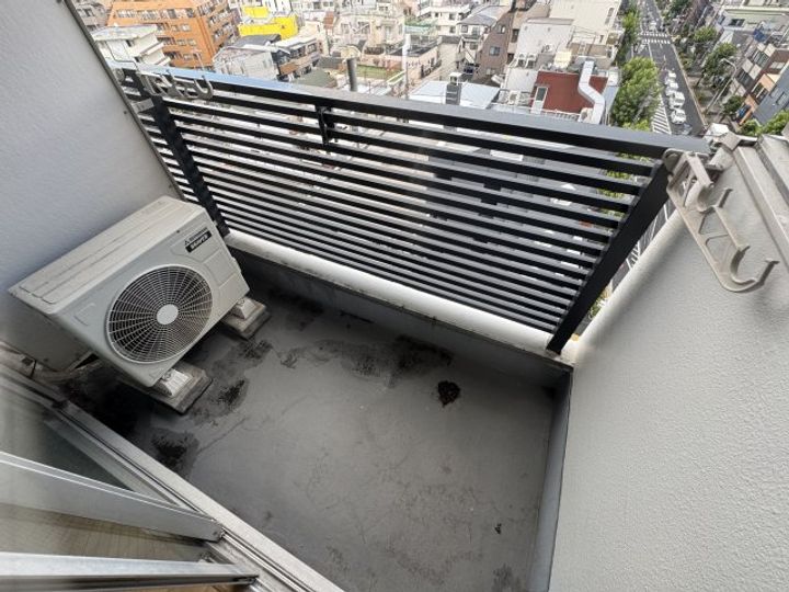 山口ビルの内装
