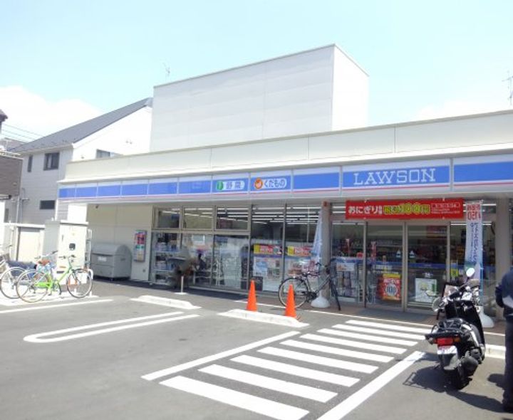 ロブレ市川の周辺