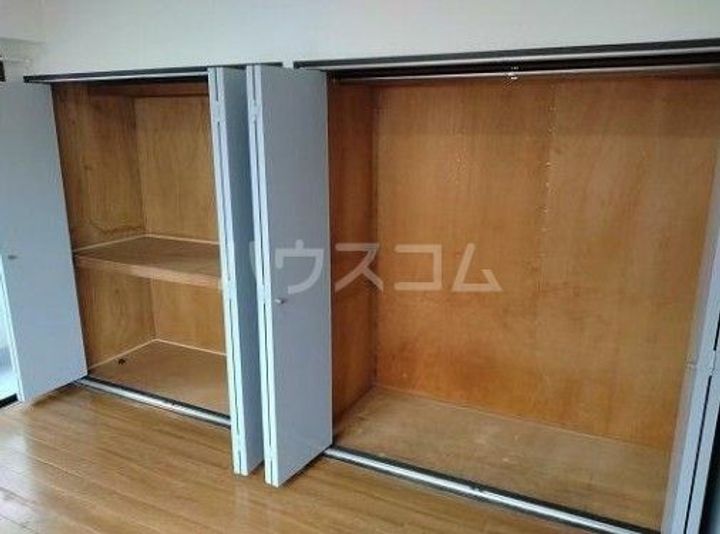 ランドフォレスト横浜蒔田の内装