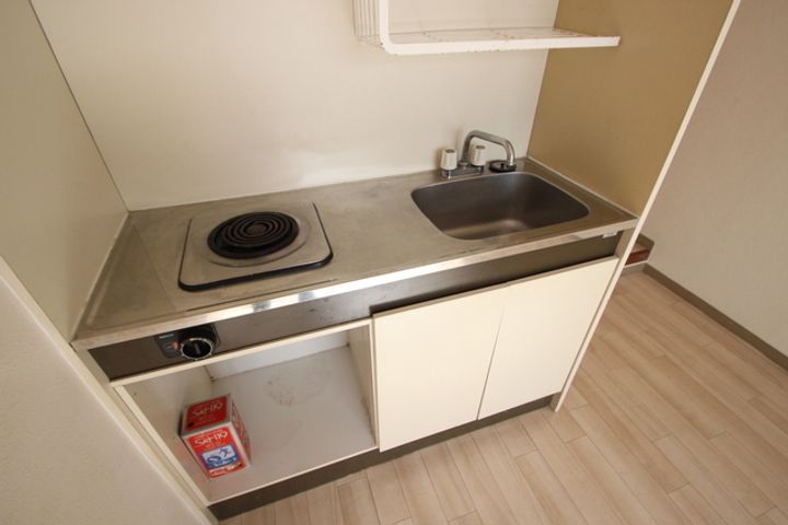 清水ビルの内装