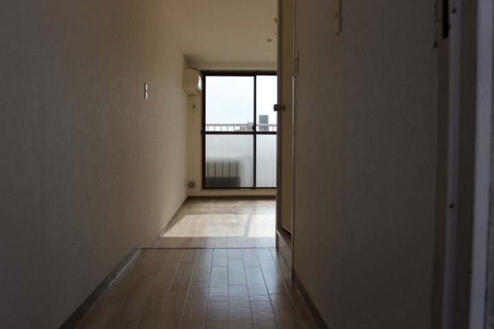 清水ビルの内装