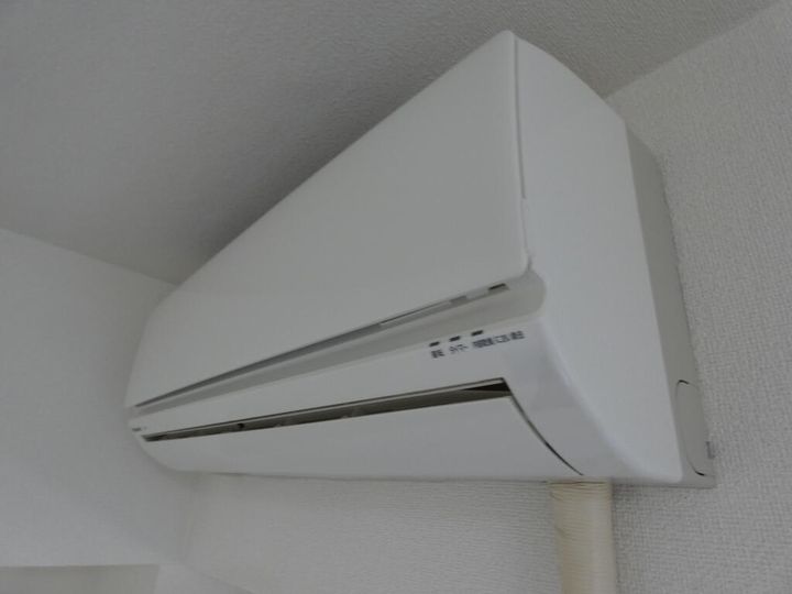 ロイヤルヒルズ台原Iの内装