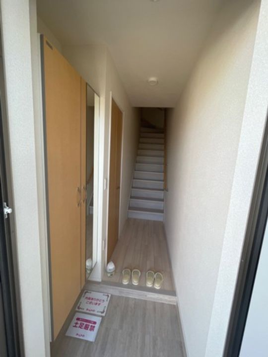 福岡県北九州市若松区宮前町(アパート)の賃貸物件の玄関