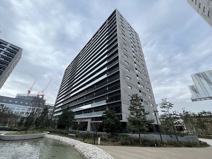 HARUMIFLAG PORT VILLAGE A棟の外観