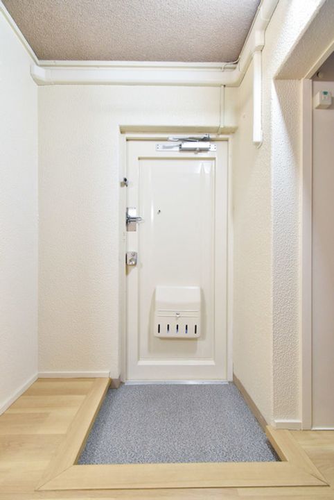 UR中央台の玄関