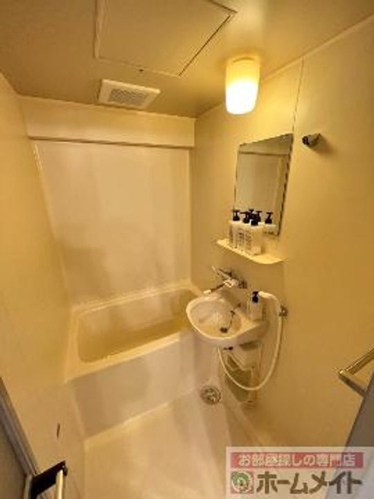 メゾン・ドゥ・アルシォンの風呂