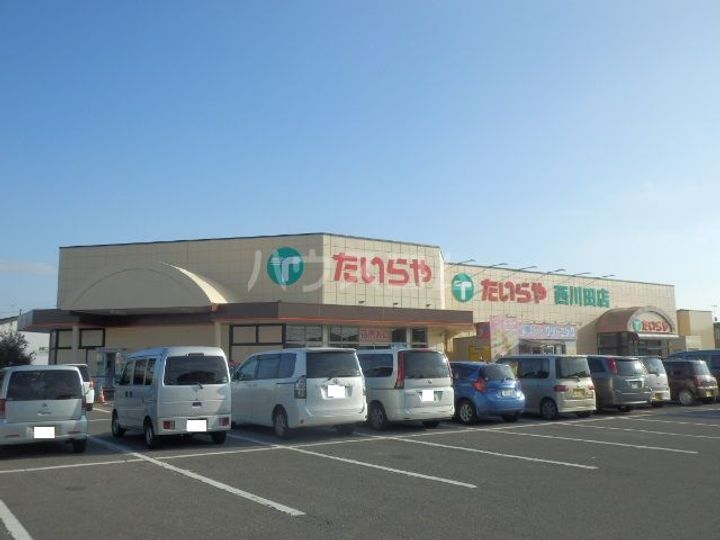 ファミール泉の周辺