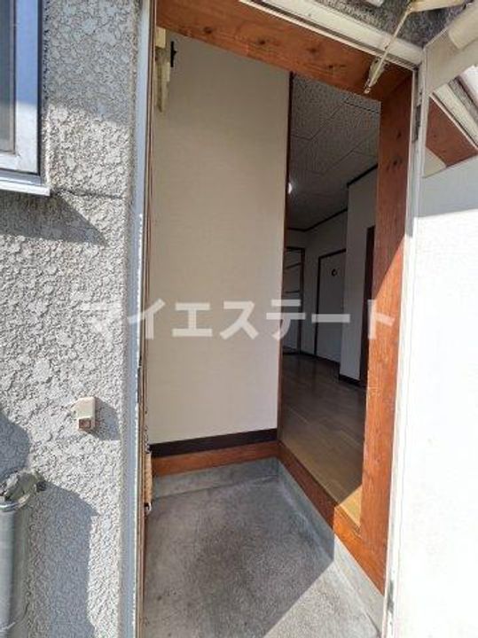 熊本県八代市本野町(一戸建)の賃貸物件の玄関