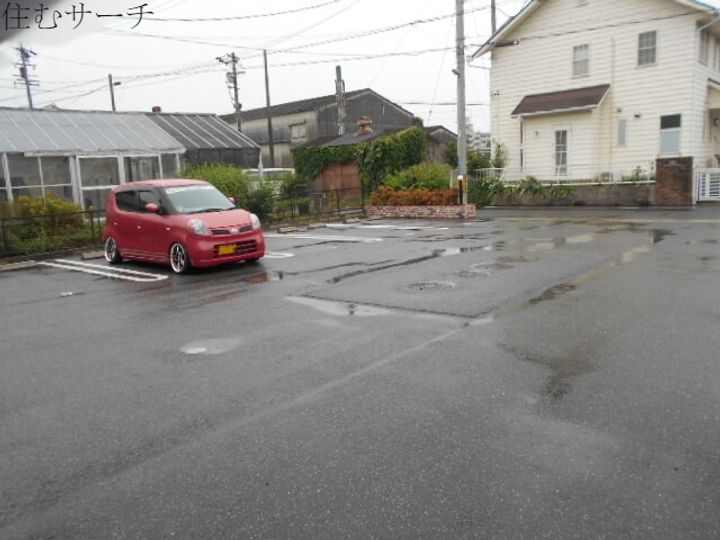 フォレストコートルイーズの地図