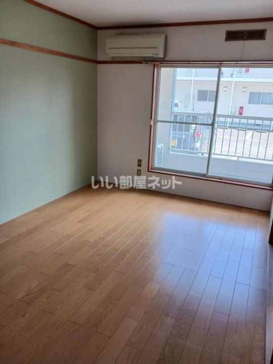 メゾンヨシダの居間