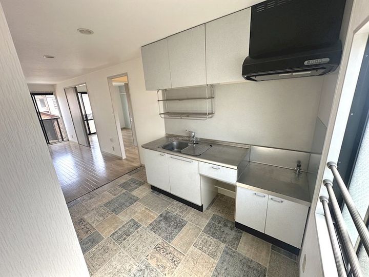 神奈川県南足柄市塚原(アパート)の賃貸物件のキッチン