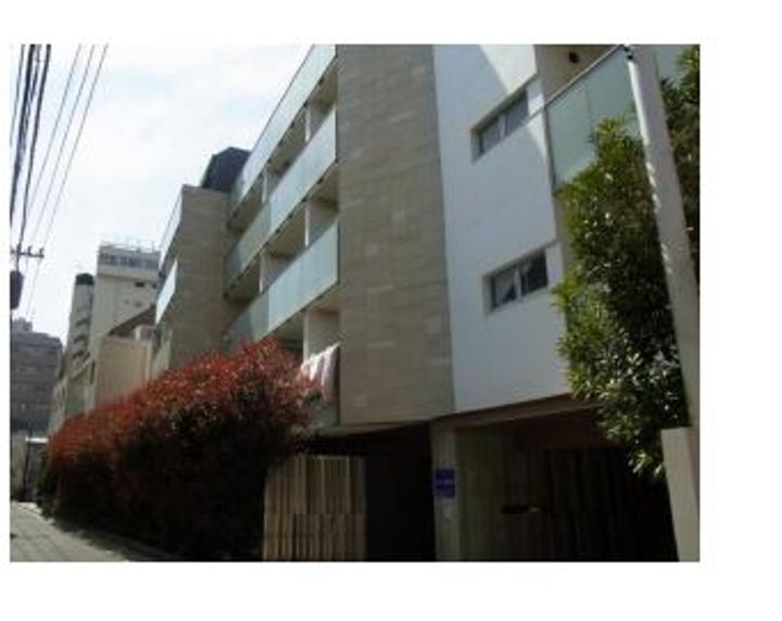 エルスタンザ代々木の外観