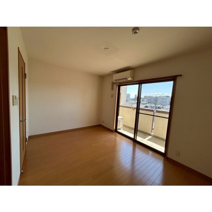SG2‐HONJYOの居間