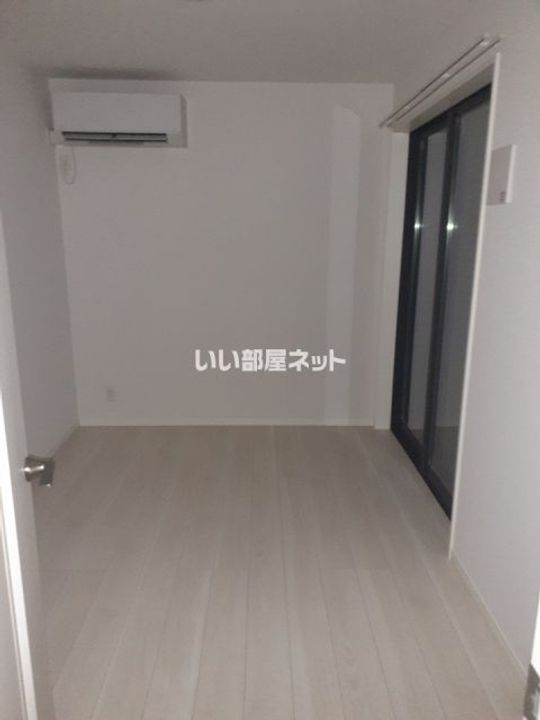 埼玉県川口市元郷2(アパート)の賃貸物件の居間