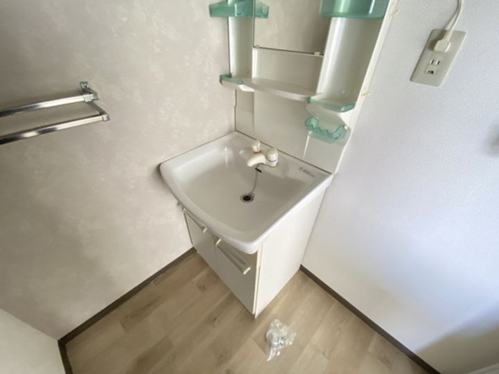 ウエストコーポの内装