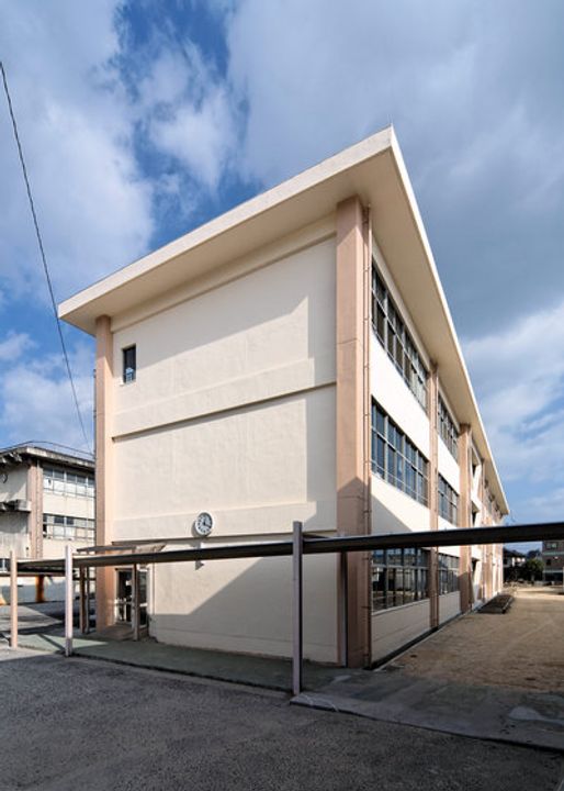 ウエストコーポの周辺