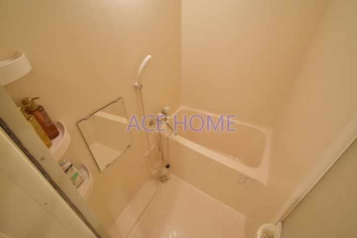 レジェンドール堺筋本町の風呂