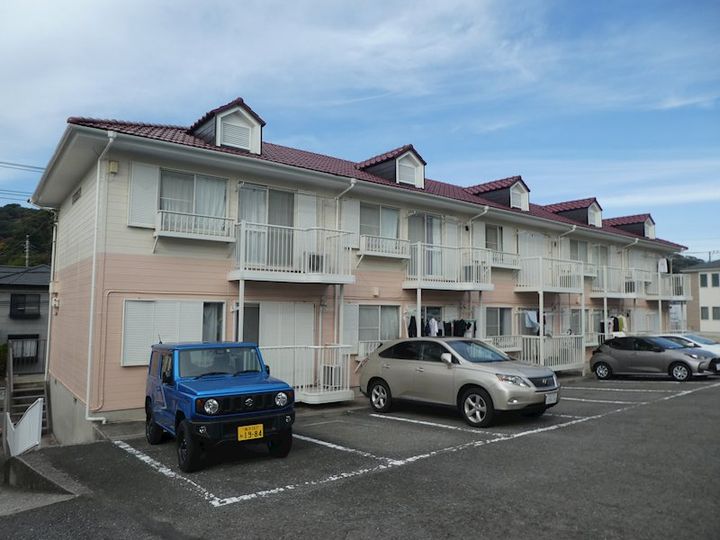 青木ハイツA棟の外観