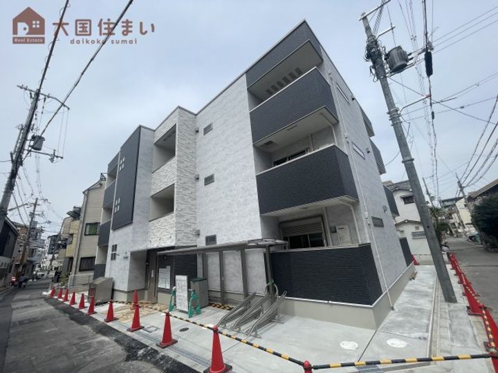 ラフィーネ聖天坂VII番館の外観