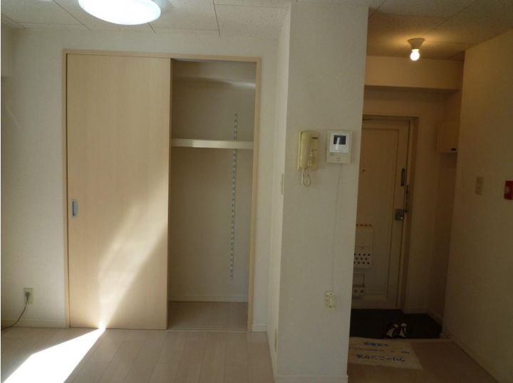 東光シャルムの内装