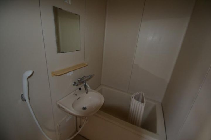 ローズタウンAの風呂