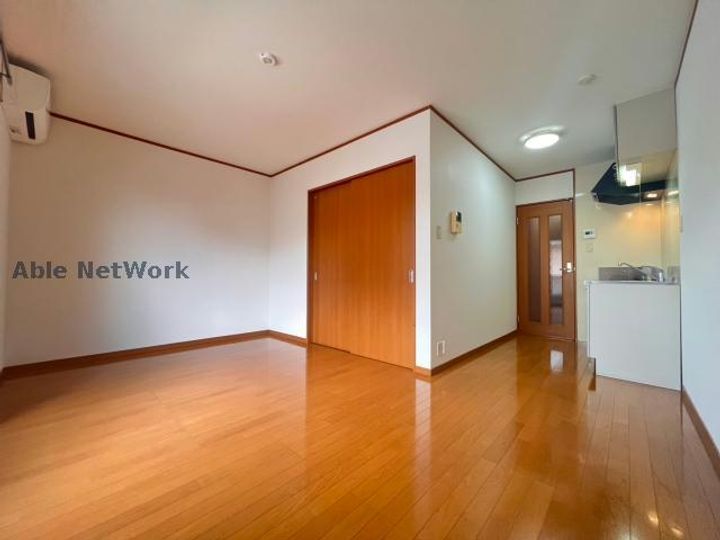 エスポワール弐番館の居間