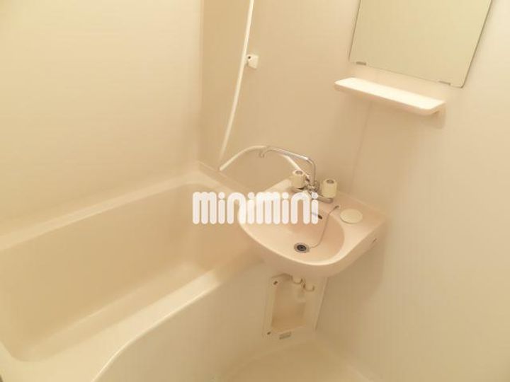 バーディフラッツの風呂