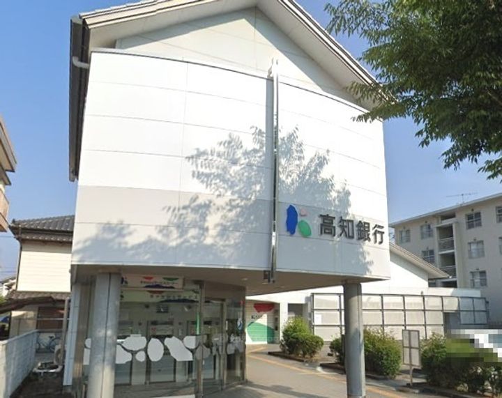 ハイツノウムの周辺