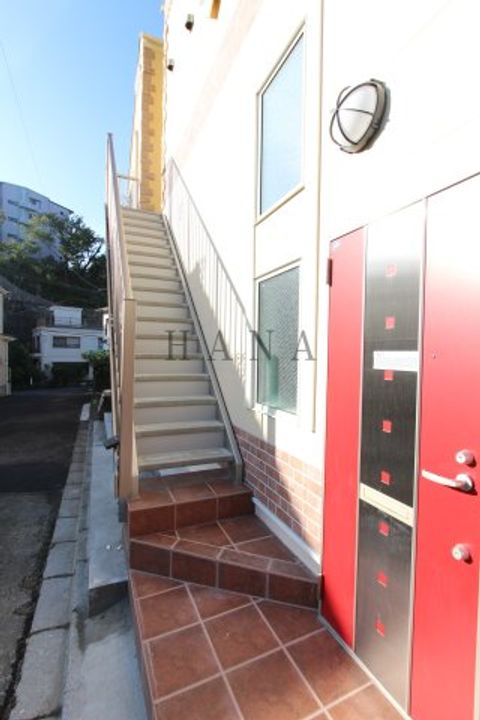 ユナイト六浦セグラーテの地図