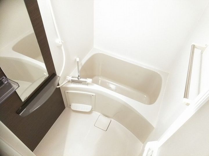 リブリ・竹島の風呂