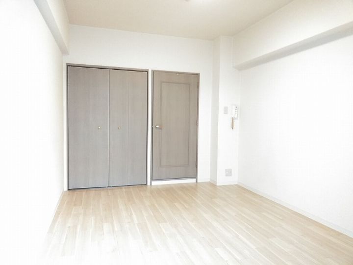 フレアコート北野の居間