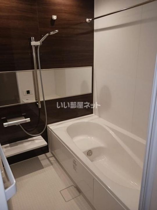 グラナーデ高井戸東の風呂