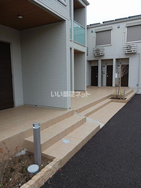 グラナーデ高井戸東の地図