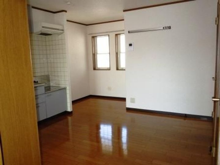 ベルハウス本郷台の居間