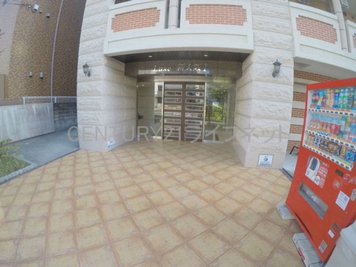 ラグゼ新大阪1の地図