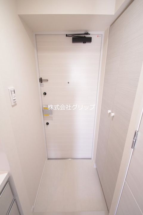 Le a MARKS横濱東館の玄関